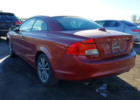 2011 Volvo C70 T5 from USA, damaged, VIN YV1672MC1BJ117437